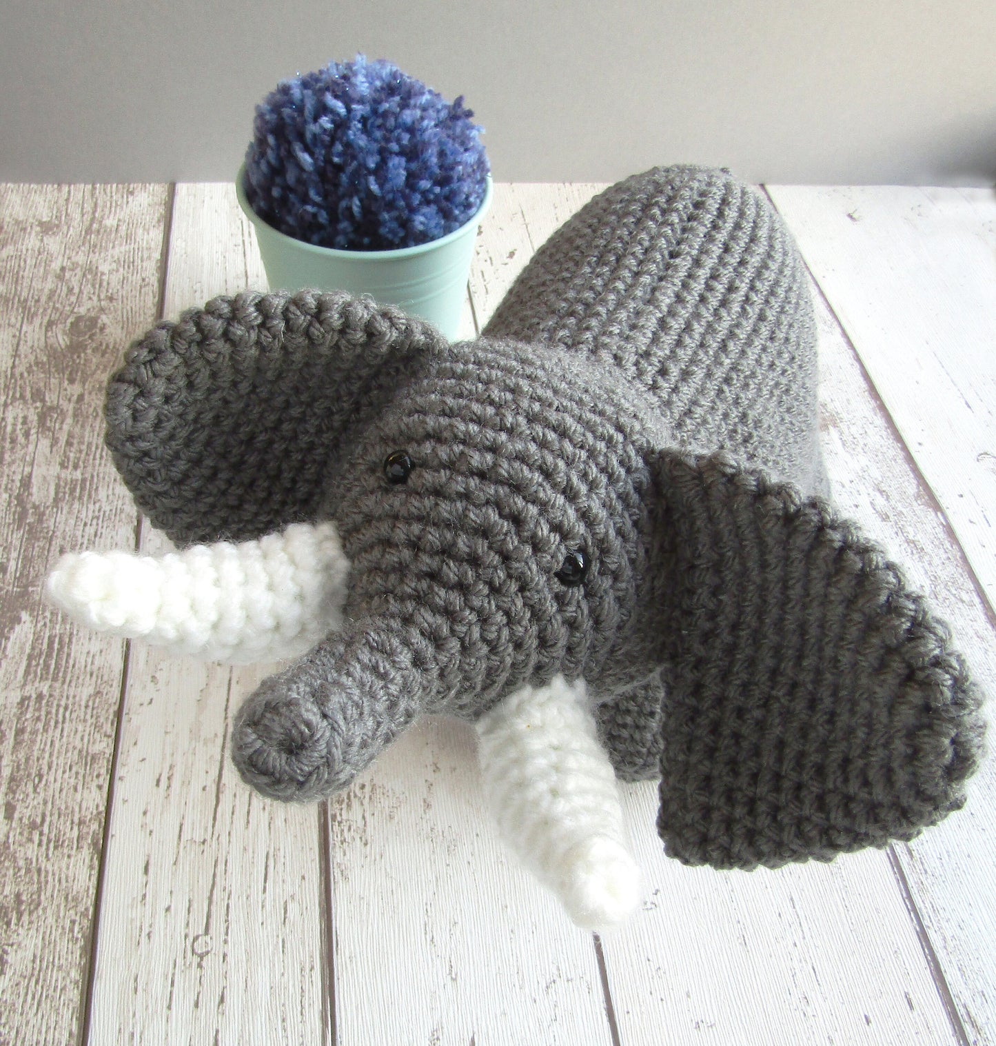 Crochet kit: Amigurumi Elephant