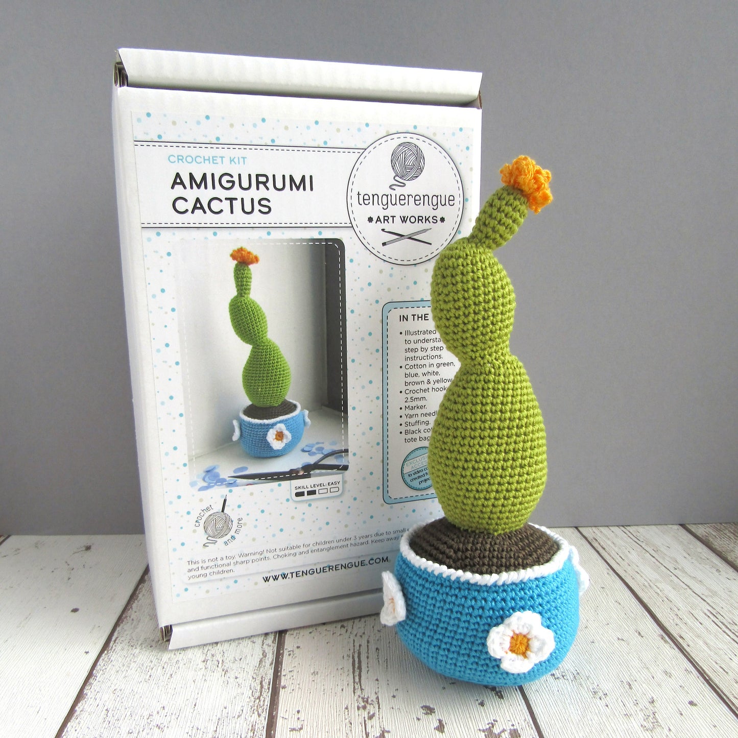 Crochet kit: Amigurumi Cactus