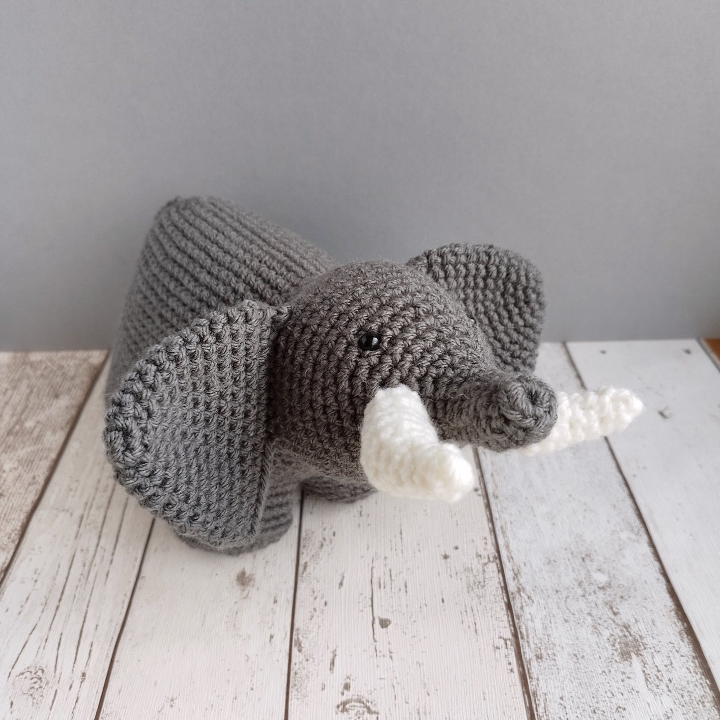 Crochet kit: Amigurumi Elephant